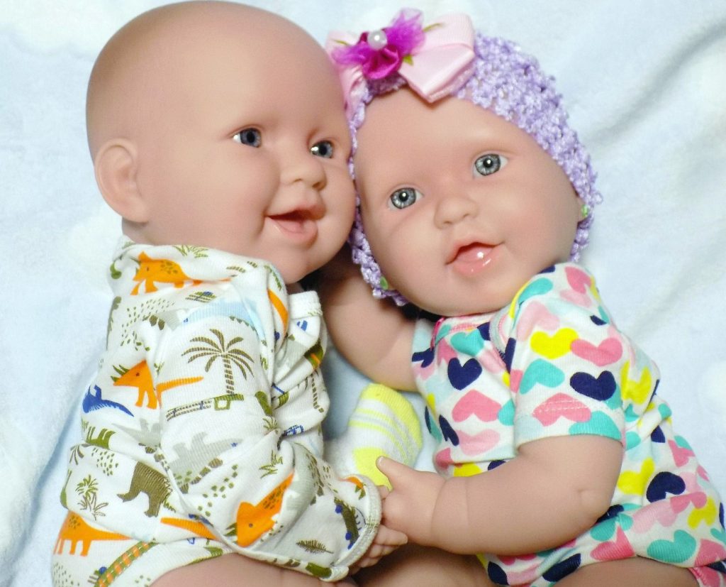 Realistic Baby Dolls: Authentic Looking Toys for Children插图4