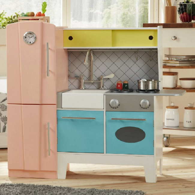 wooden play kitchens