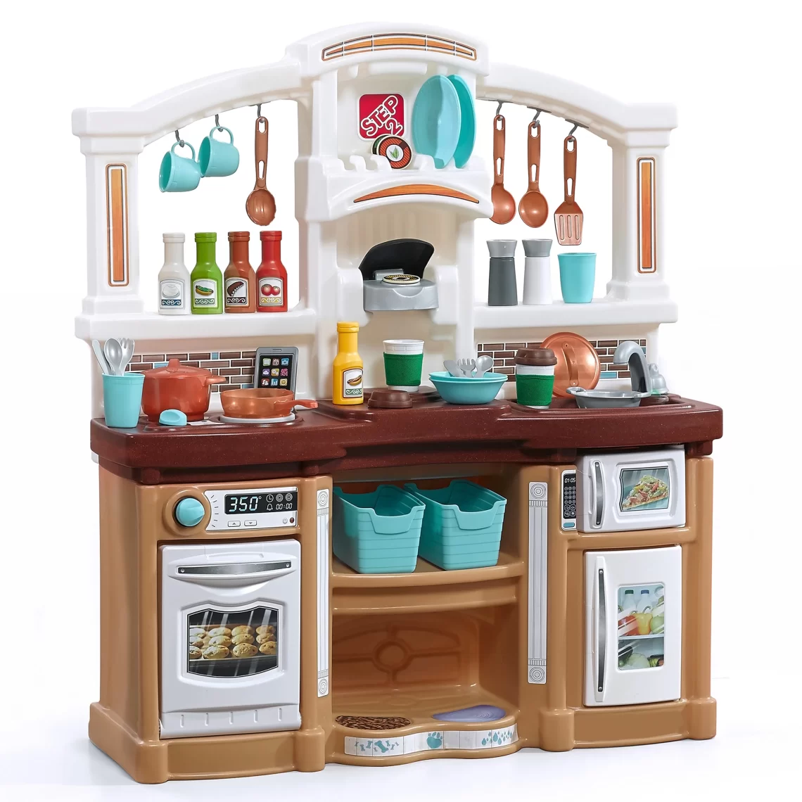 Play kitchen accessories