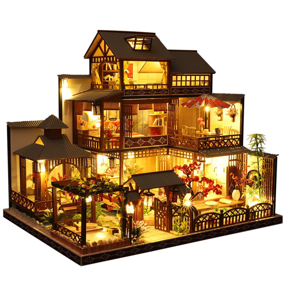 Dollhouse for kids