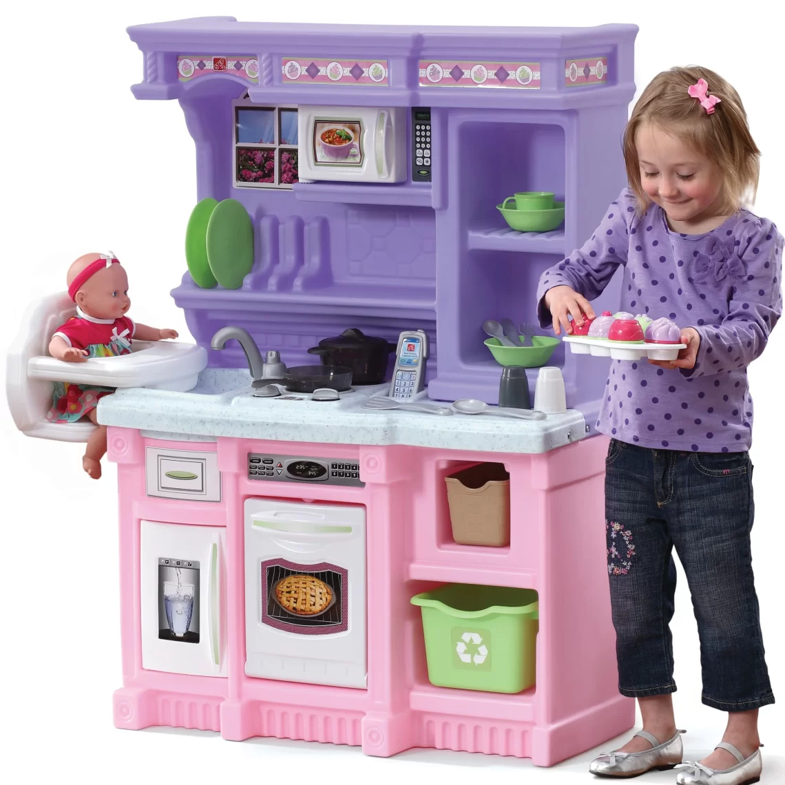 Play kitchen accessories