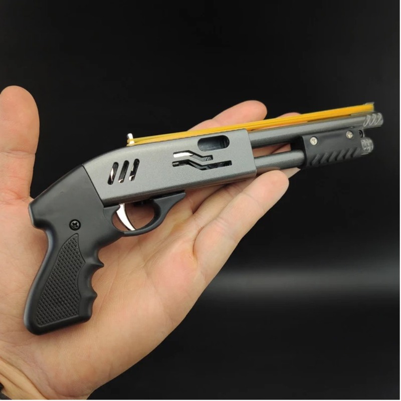 Miniature toy gun for play