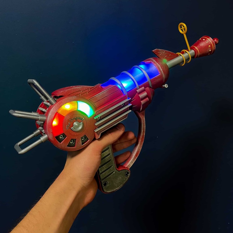 Ray gun toy